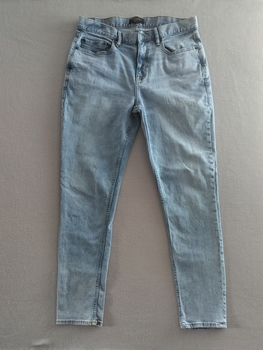Banana Republic Jeans Men 32x32 Skinny Fit Stretch Light Medium Wash Blue Denim